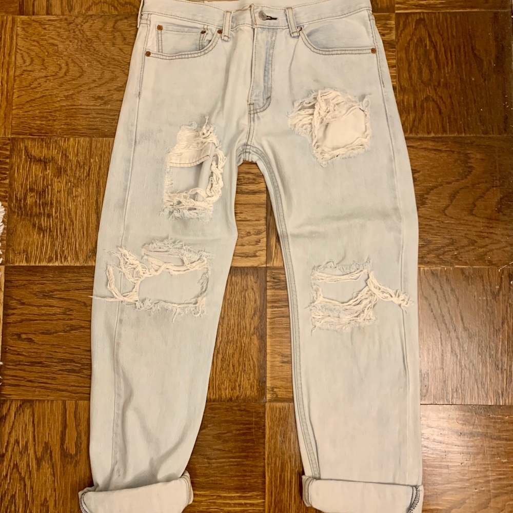 Vintage Levi’s 505 baggy jeans